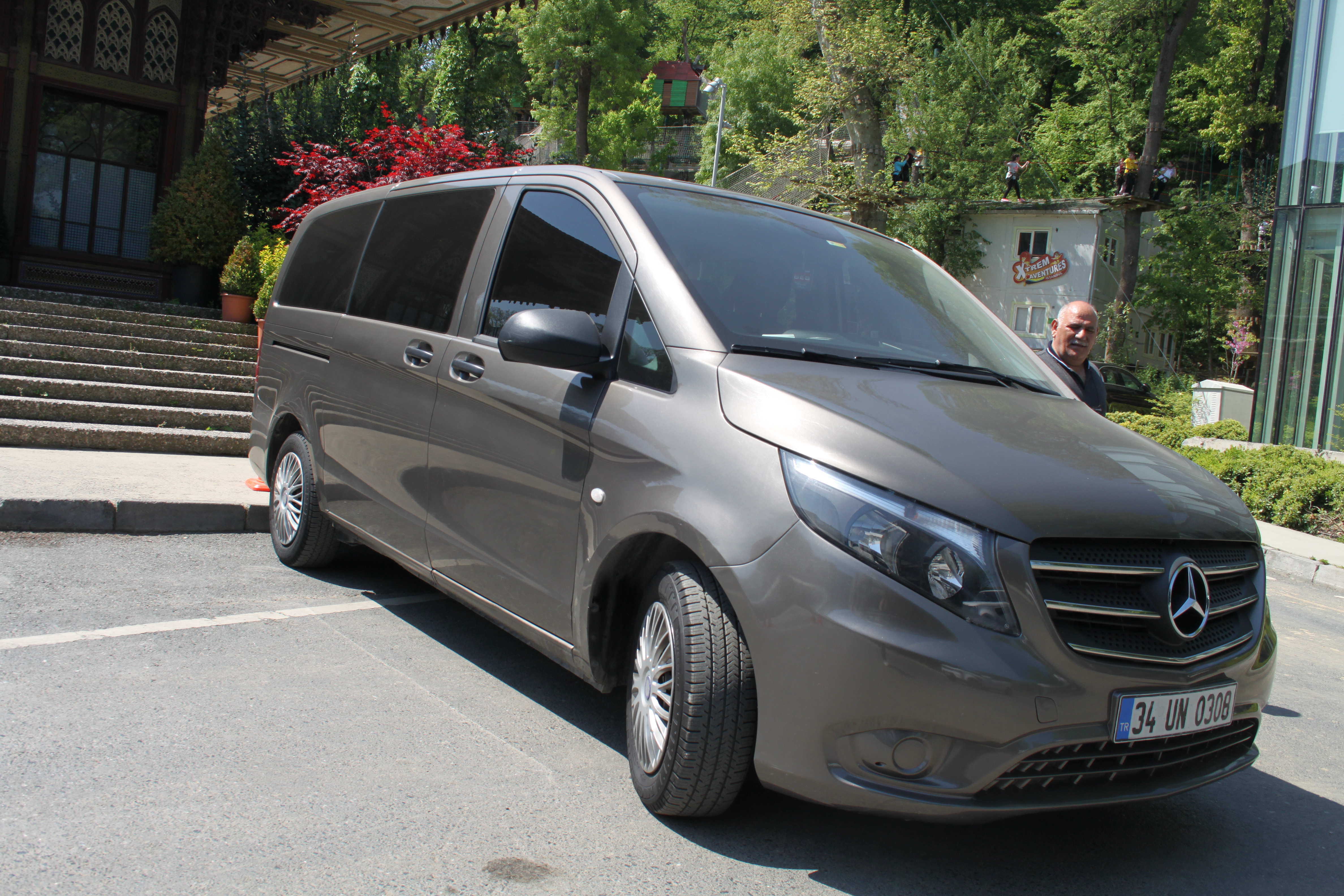 mercedesvito